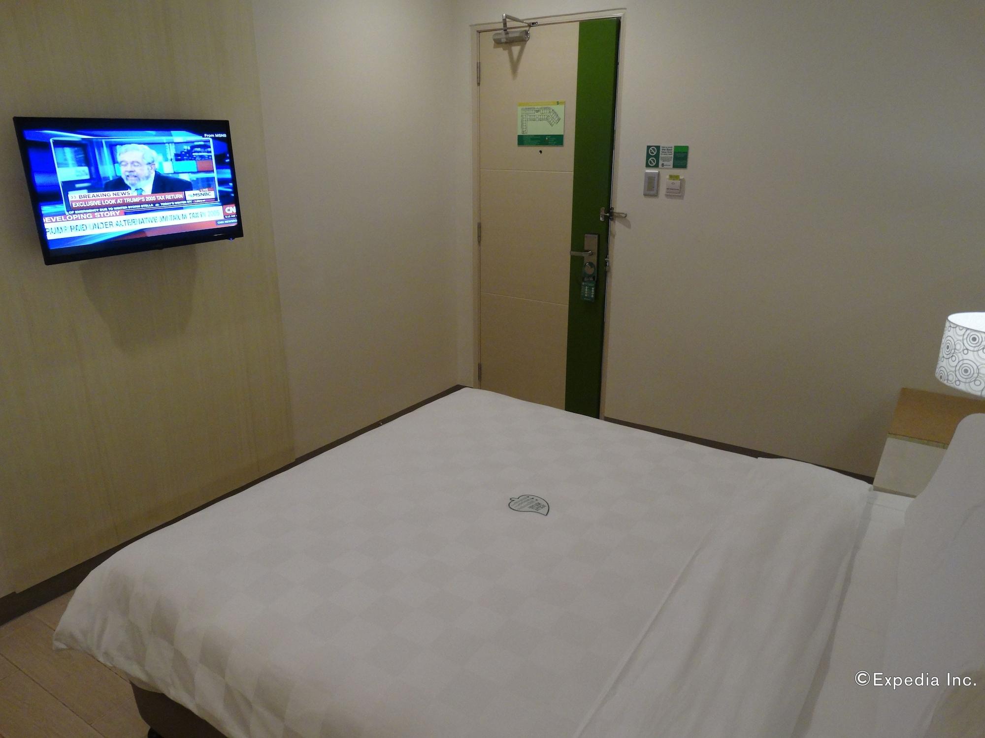 Go Hotels Lanang - Davao Екстер'єр фото