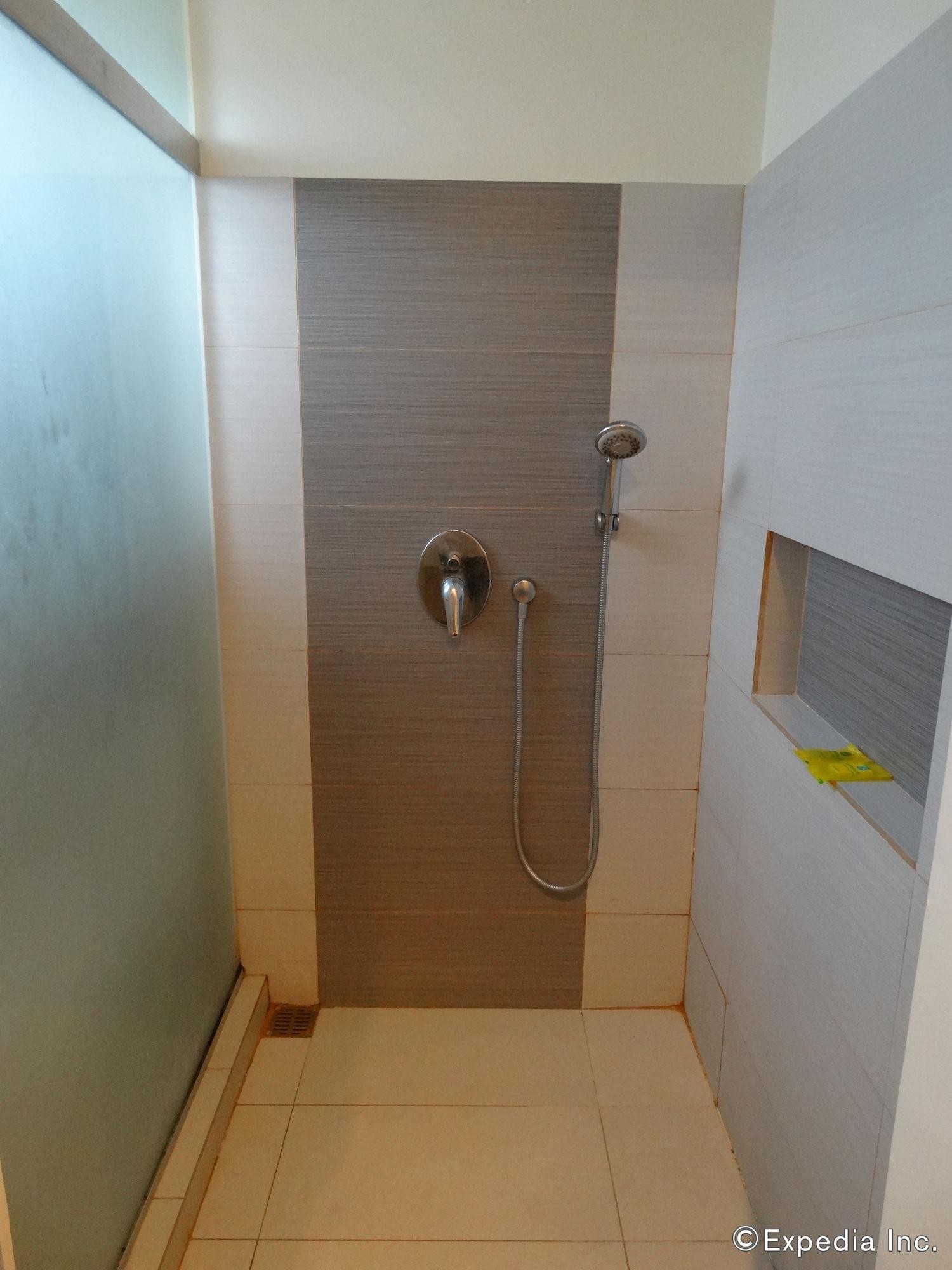 Go Hotels Lanang - Davao Екстер'єр фото