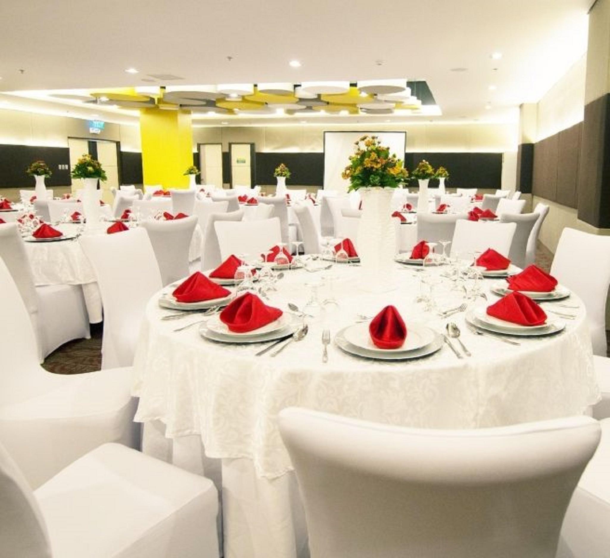 Go Hotels Lanang - Davao Екстер'єр фото