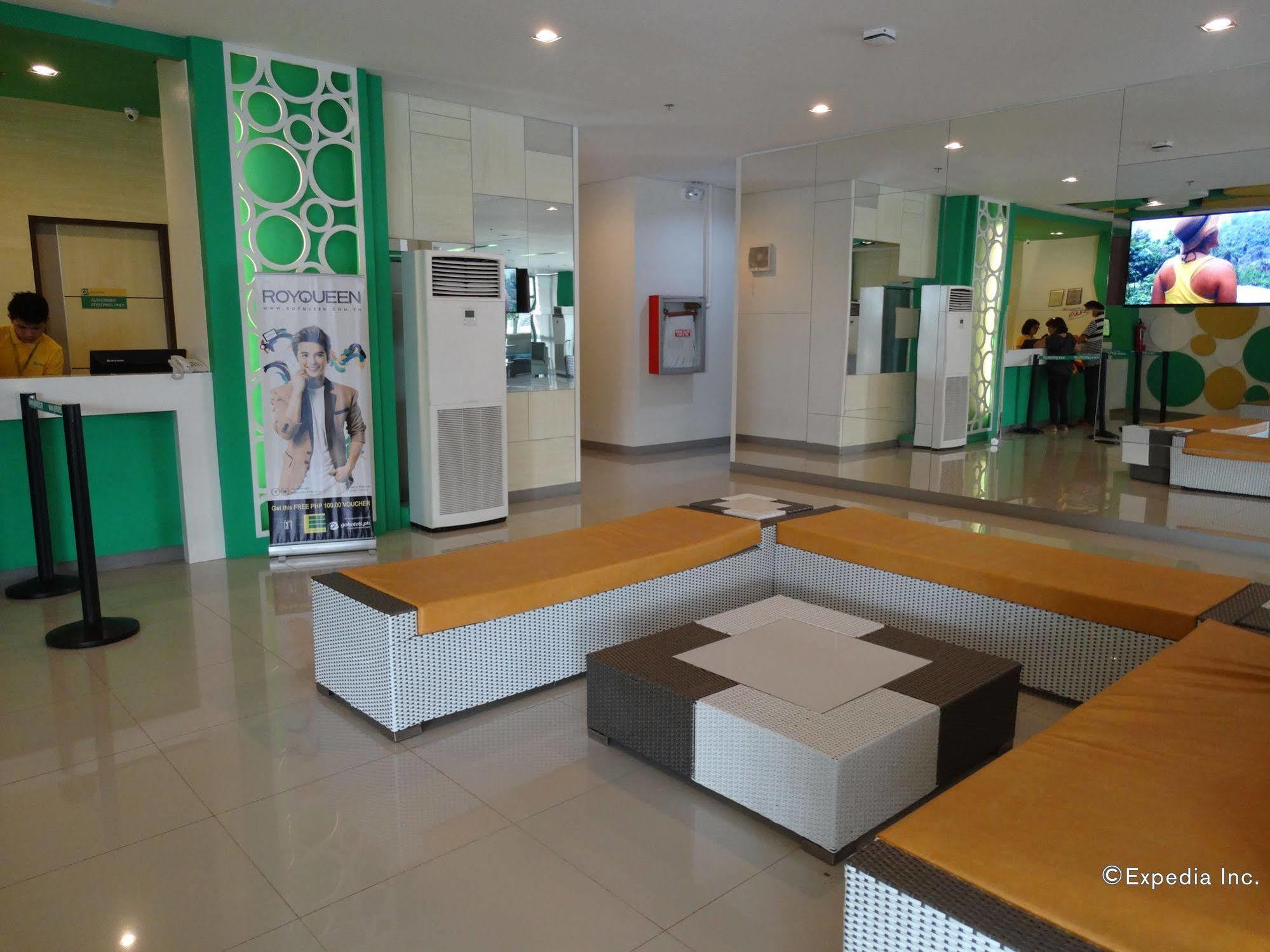 Go Hotels Lanang - Davao Екстер'єр фото